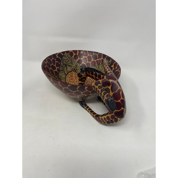 African Hand Carved Olive Wood Giraffe Drinking From Bowl Trinket Dish Vintage - Picture 4 of 13